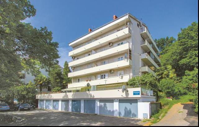 Appartamento Leona Laurana Esterno foto